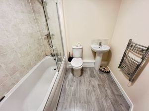 Bathroon- click for photo gallery